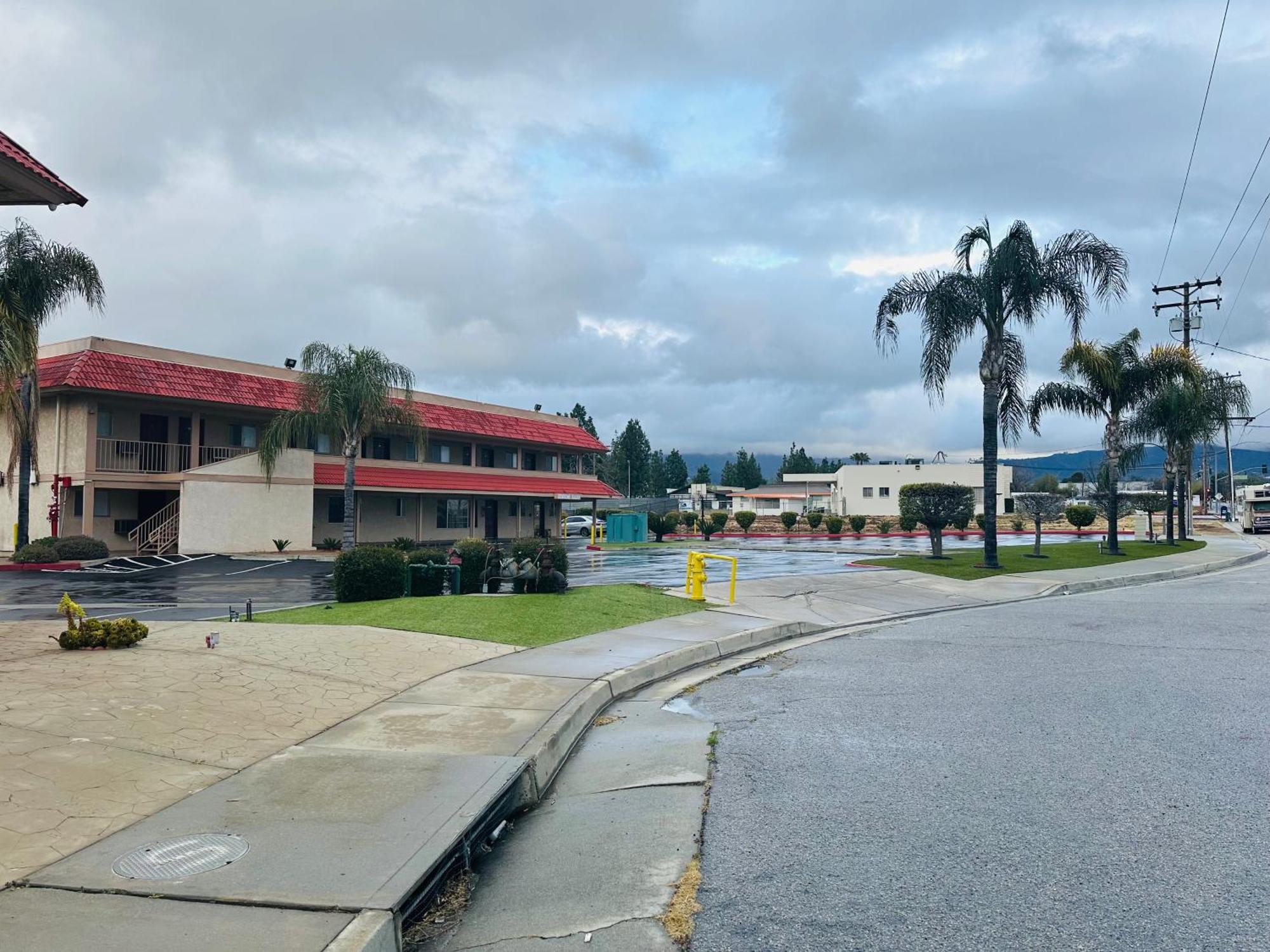 Americas Best Value Inn Calimesa Exterior photo