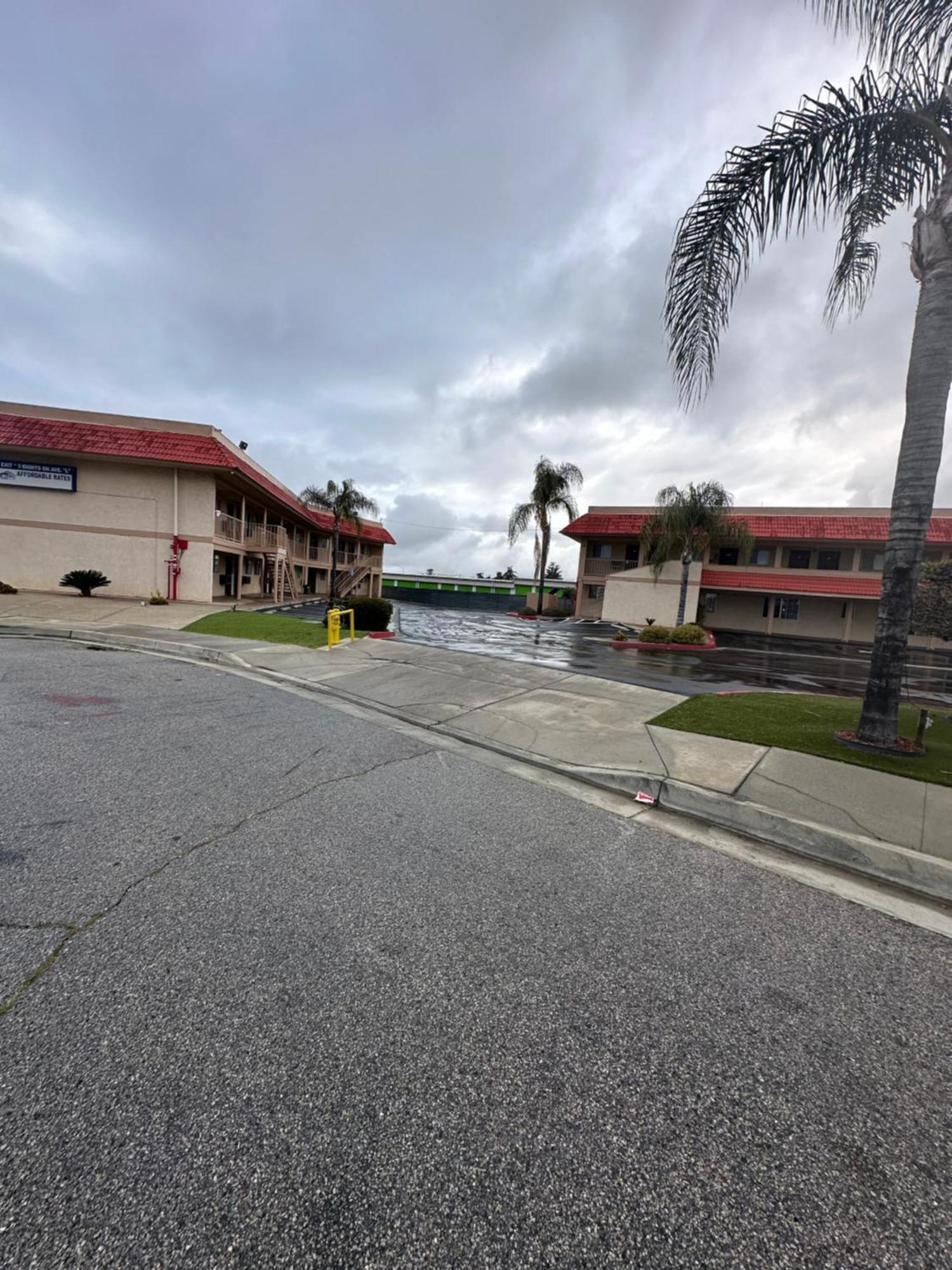 Americas Best Value Inn Calimesa Exterior photo