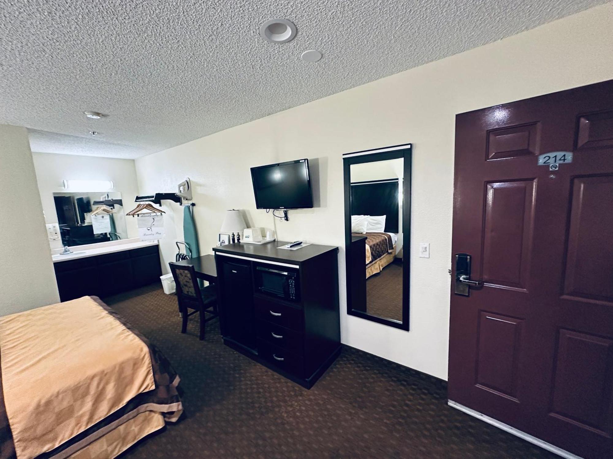 Americas Best Value Inn Calimesa Exterior photo